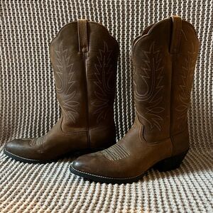 Women’s Artiat Boots